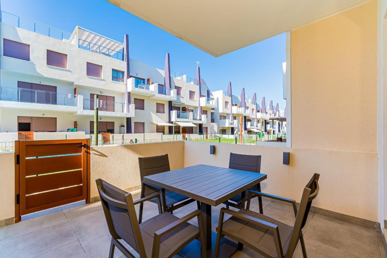 High Class 2 Bedroom Apartment With Underfloor Heating Torre de la Horadada Luaran gambar